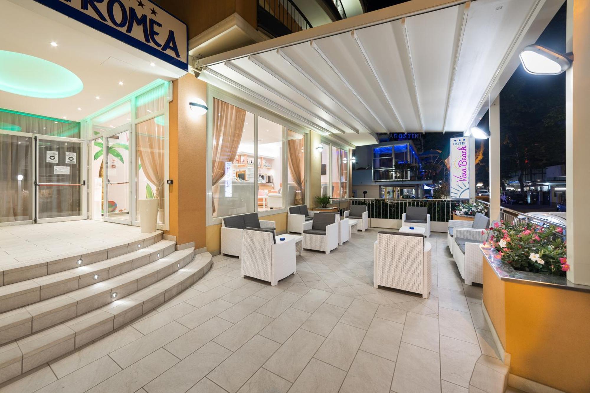 Viva Beach Hotel Rimini Exterior photo